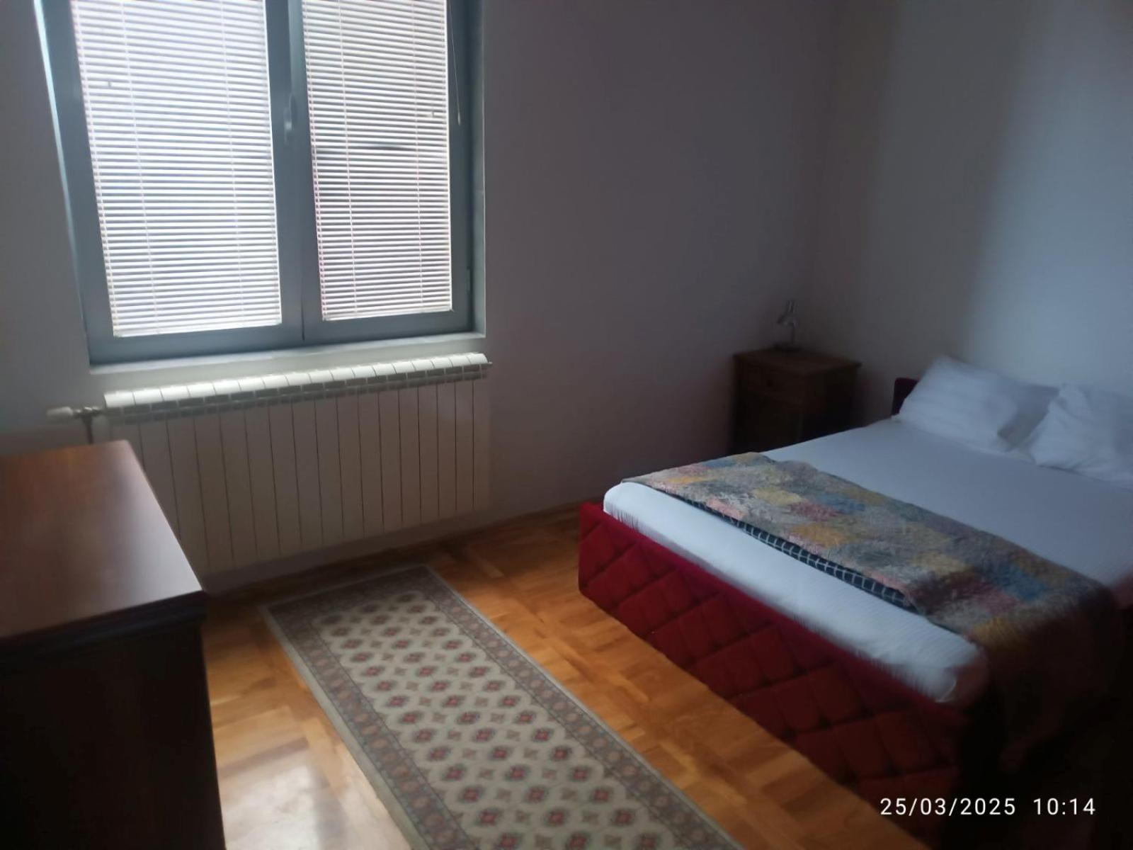 Ferienwohnung Blue Point Kragujevac Exterior foto